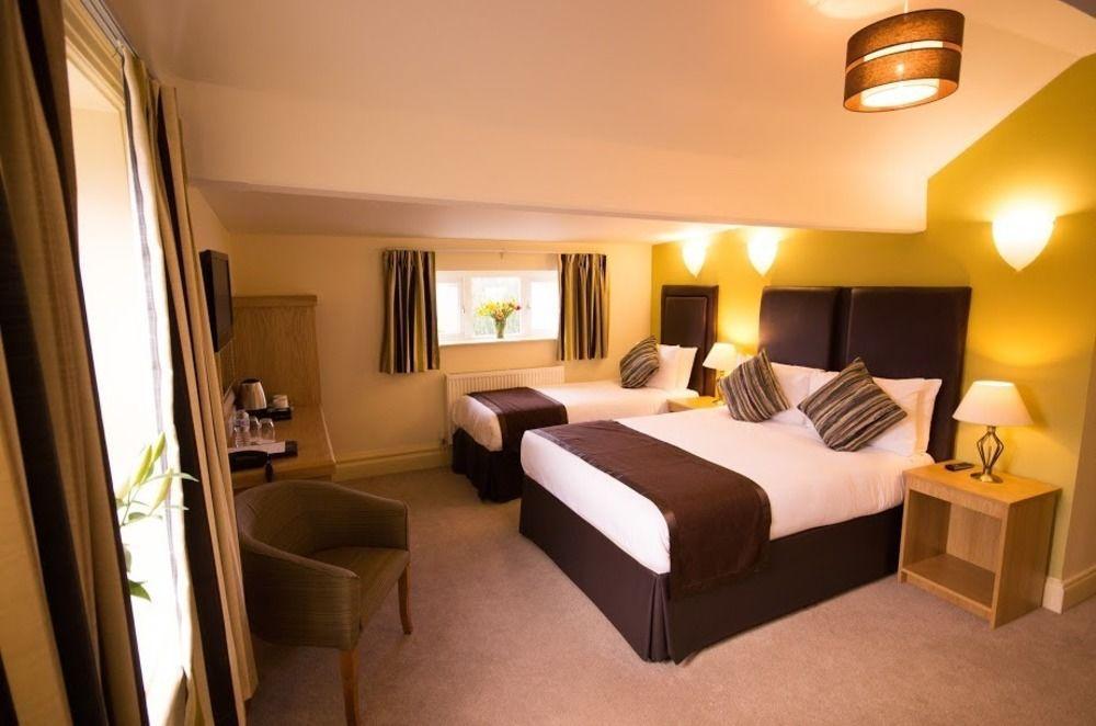 Heath Cottage Hotel Dewsbury Eksteriør bilde